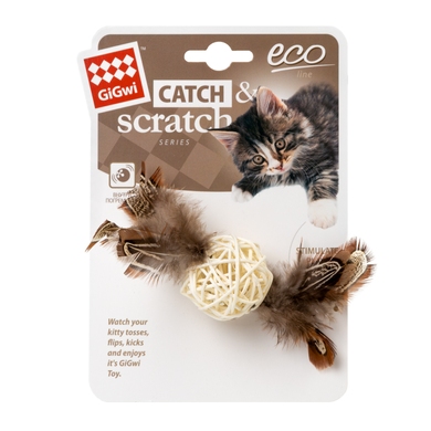 Іграшка для котів Плетений м'ячик з дзвіночком і пір'ям GiGwi Catch&scratch